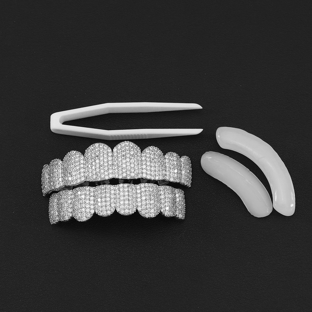 กริลล์ฟันชุบเงินประดับเพชร CZ  - Teeth Whitening Moulds บทวิจารณ์และราคา